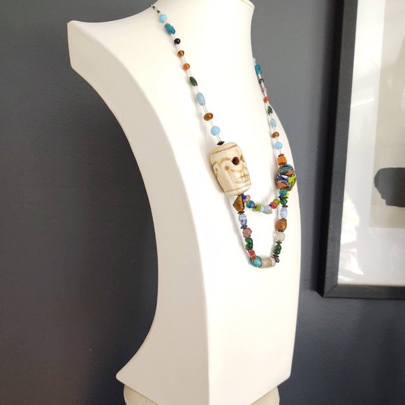 Unique carved stone face statement glass beaded necklace - Picture 3 of 15